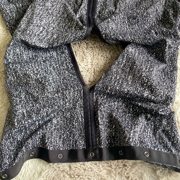 Lululemon Vinyasa Scarf *Rulu - Picture 7 of 8